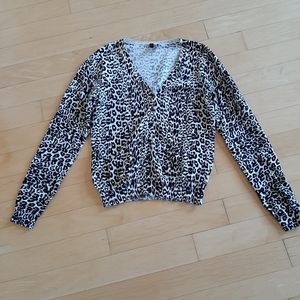 Black/white animal print cardigan LIKE NEW